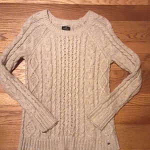 American Eagle cabke knit sweater. Size petite small